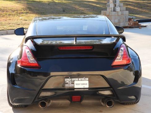 Used 2016 Nissan 370Z Coupe image 12