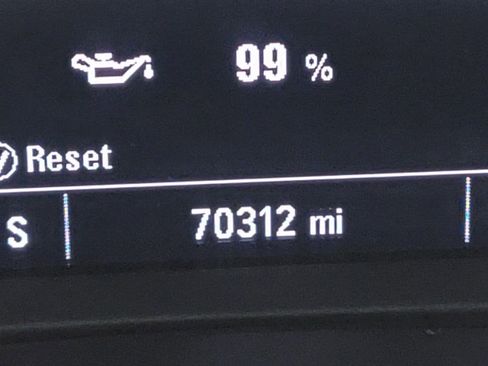 Used 2022 Chevrolet Malibu LT image 17