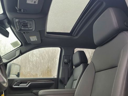 New 2025 Chevrolet Silverado 2500 LTZ w/ LTZ Convenience Package image 24