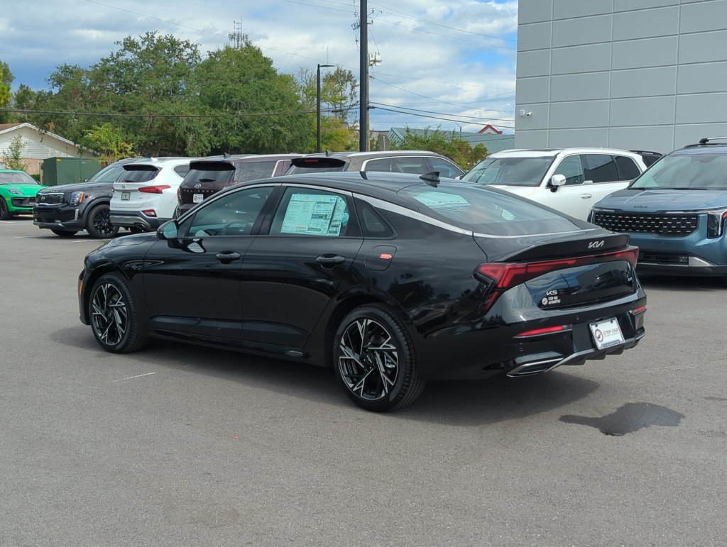 New 2027 Kia K5 GT-Line image 5
