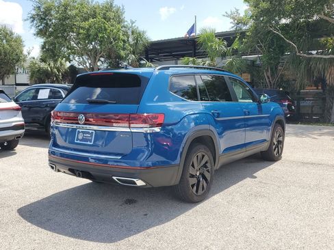 Used 2026 Volkswagen Atlas SE w/ Black Wheel Package AWD/4WD image 5