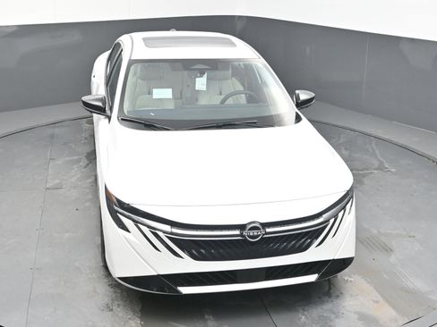 New 2026 Nissan Sentra SL FWD image 31
