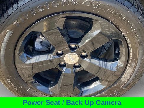 Certified 2018 Jeep Compass Latitude image 27