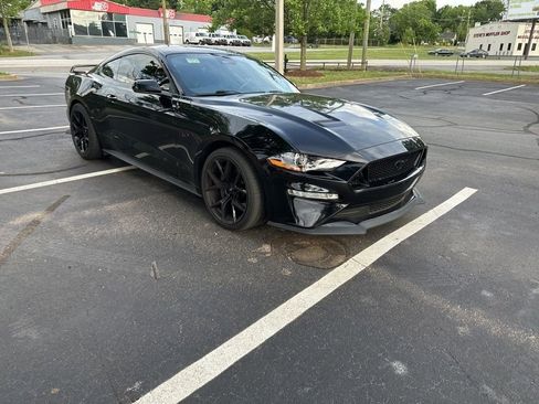 Used 2018 Ford Mustang GT Premium w/ GT Performance Package RWD image 1