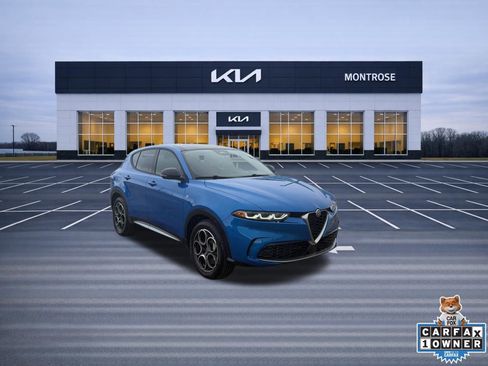 Used 2024 Alfa Romeo Tonale Ti image 3