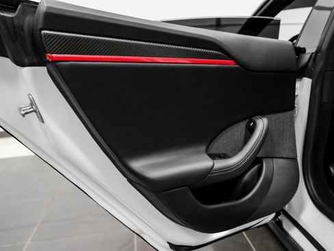 Used 2021 Tesla Model S Plaid image 41