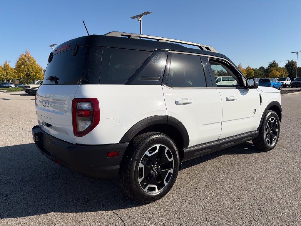 Used 2024 Ford Bronco Sport Outer Banks w/ Tech Package AWD/4WD image 7