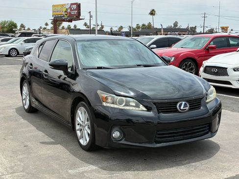 Used 2012 Lexus CT 200h FWD image 11