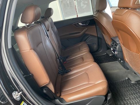 Used 2018 Audi Q7 3.0T Prestige image 13