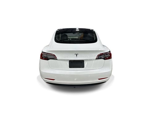 Certified 2023 Tesla Model 3 Standard Range RWD image 5