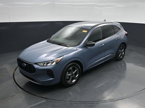 Certified 2024 Ford Escape ST-Line w/ Tech Pack #1 FWD image 35