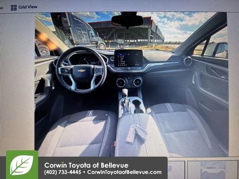 Used 2023 Chevrolet Blazer LT image 10