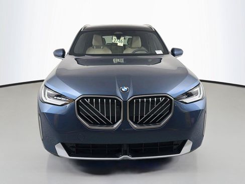 New 2026 BMW X3 xDrive30i w/ Premium Package AWD/4WD image 2