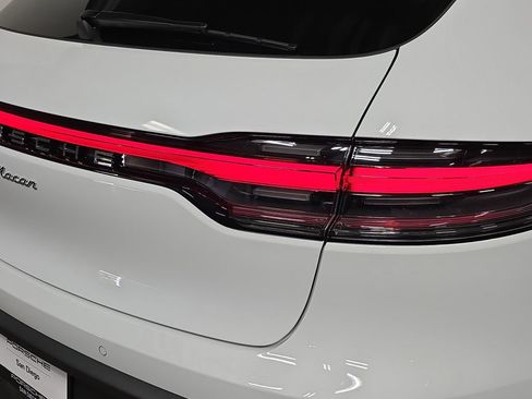 New 2025 Porsche Macan image 30