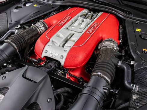 Certified 2022 Ferrari 812 GTS RWD image 58