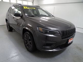 Used 2021 Jeep Cherokee High Altitude image 1