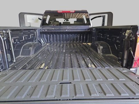 New 2025 GMC Sierra 2500 SLT image 14