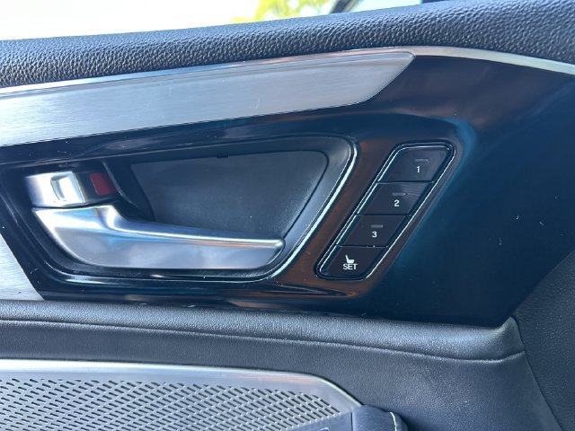 Certified 2024 Acura MDX w/ Technology Package AWD/4WD image 18