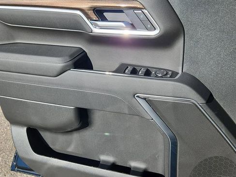 New 2026 Chevrolet Silverado 1500 LT image 6