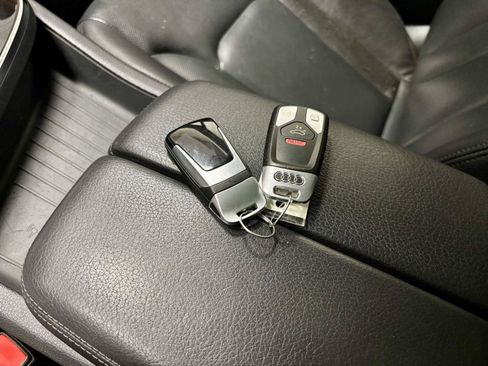 Used 2019 Audi Q7 3.0T Prestige AWD/4WD image 42
