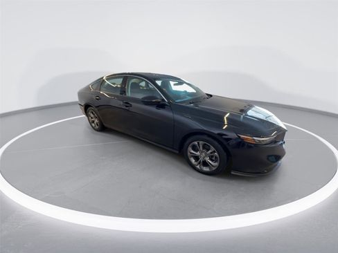 Used 2024 Honda Accord EX image 1