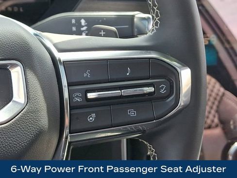 Used 2025 GMC Acadia Denali w/ LPO, Floor Liner Package AWD/4WD image 8