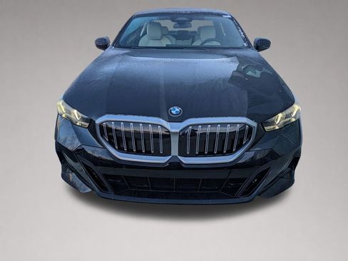 New 2026 BMW 530i xDrive w/ M Sport Package AWD/4WD image 9