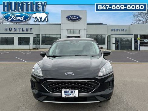 Used 2021 Ford Escape SE w/ Cold Weather Package image 3