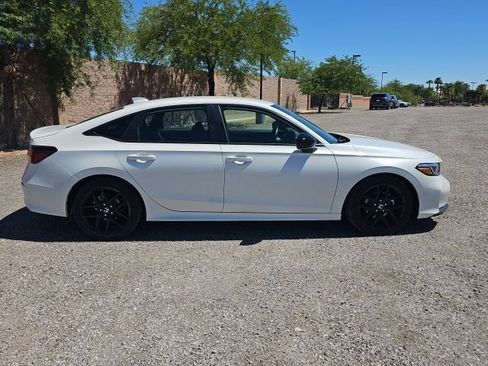 Used 2026 Honda Civic Sport image 4