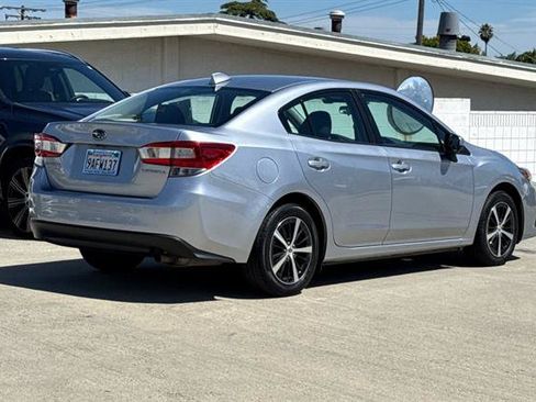 Used 2022 Subaru Impreza 2.0i Premium AWD/4WD image 3
