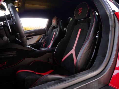 Used 2016 Lamborghini Aventador LP 750-4 Superveloce image 6