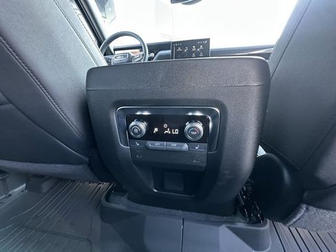 New 2026 GMC Yukon XL Elevation w/ LPO, Floor Liner Package image 26