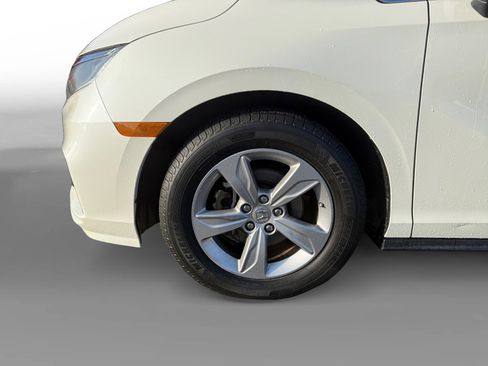 Used 2018 Honda Odyssey EX-L image 9