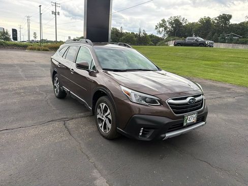 Used 2021 Subaru Outback Limited w/ Popular Package #2 AWD/4WD image 16