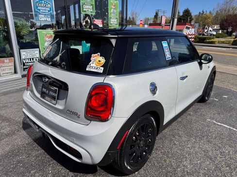 Used 2018 MINI Cooper S FWD image 7