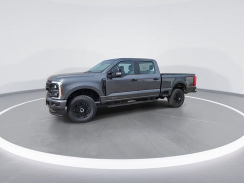 New 2026 Ford F250 XL w/ STX Appearance Package AWD/4WD image 4