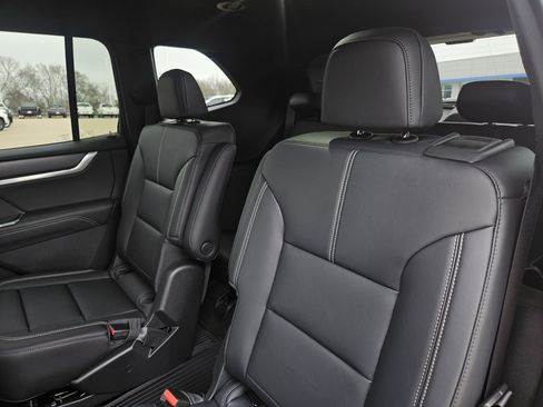 New 2026 GMC Acadia Elevation w/ Black Edition FWD image 25