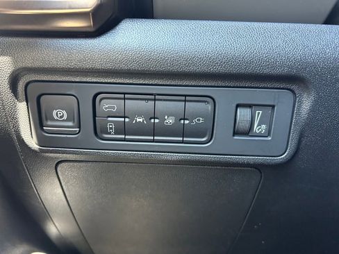 Used 2025 GMC Hummer EV 3X w/ LPO, Sport Package AWD/4WD image 55