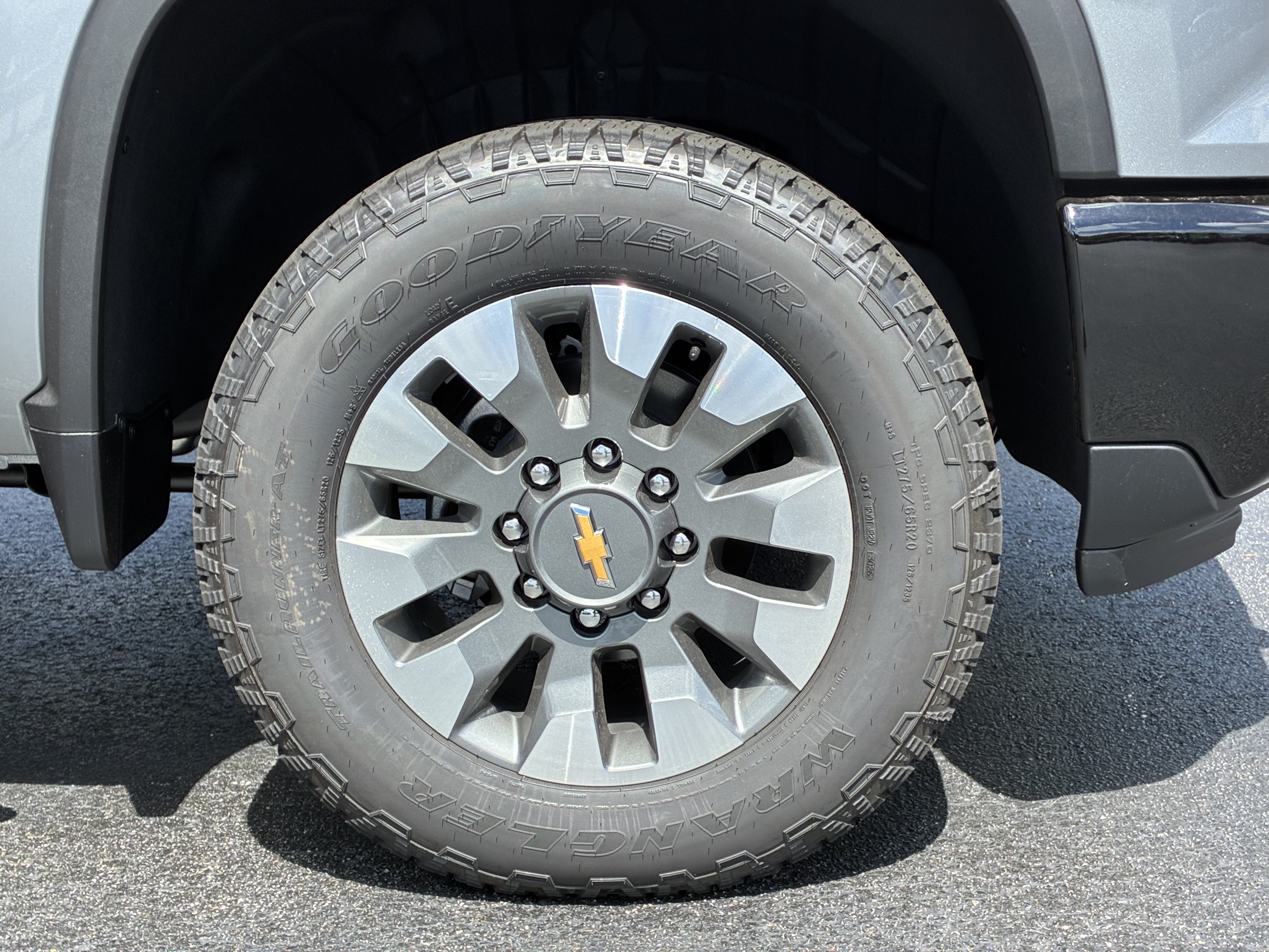New 2026 Chevrolet Silverado 2500 Custom w/ Custom Value Package AWD/4WD image 6