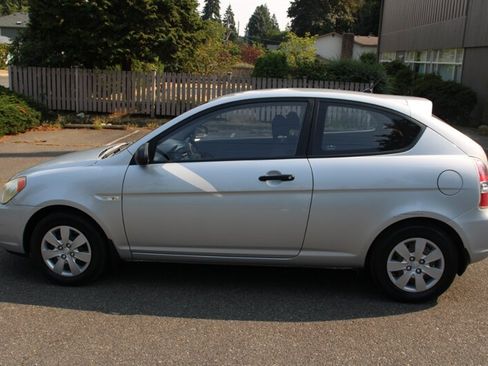 Used 2008 Hyundai Accent GS FWD image 12