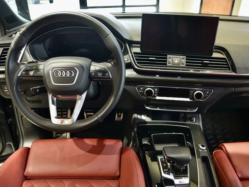Used 2024 Audi SQ5 Premium Plus w/ S Sport Package AWD/4WD image 13