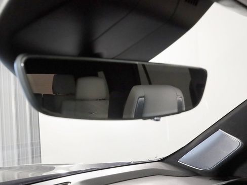 Used 2025 Cadillac Escalade V image 40