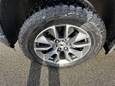 Used 2019 Chevrolet Silverado 1500 RST w/ All-Star Edition AWD/4WD image 12