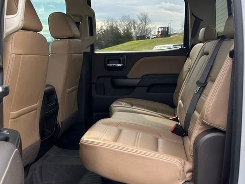 Used 2018 GMC Sierra 2500 Denali w/ Duramax Plus Package image 19