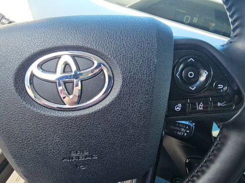 Used 2022 Toyota Prius XLE w/ Advanced Technology Package AWD/4WD image 12
