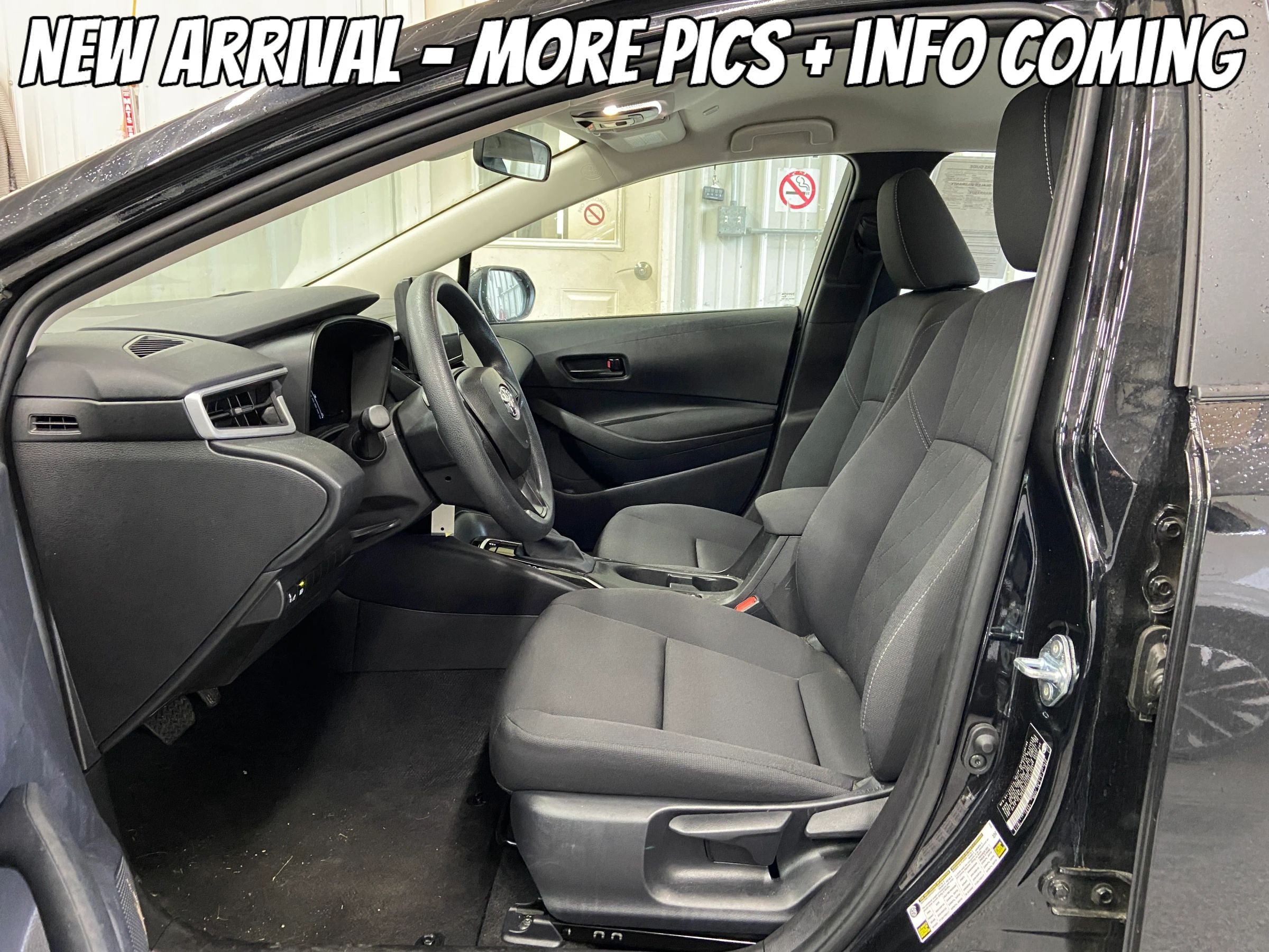 Used 2026 Toyota Corolla LE FWD image 3