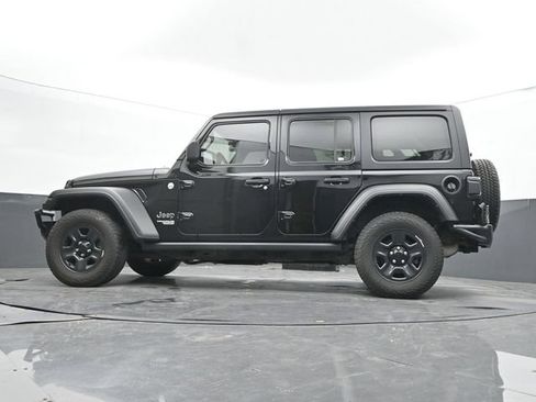 Used 2018 Jeep Wrangler Unlimited Sport AWD/4WD image 28