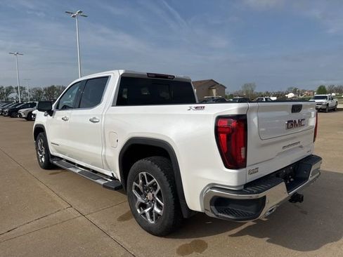 Used 2024 GMC Sierra 1500 SLT w/ SLT Premium Plus Package AWD/4WD image 6