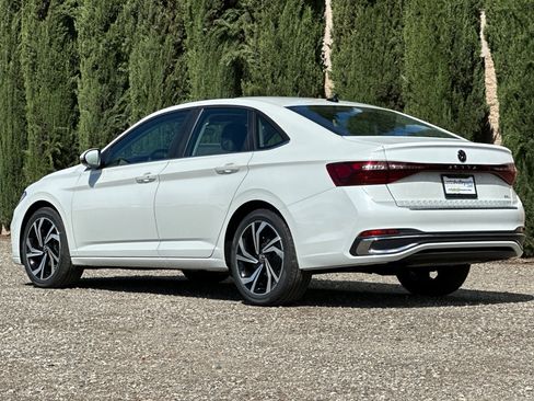 New 2026 Volkswagen Jetta SEL FWD image 6