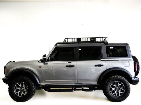 Used 2021 Ford Bronco Badlands AWD/4WD image 5